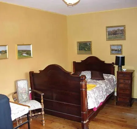 Chateau De Vermette Guest house